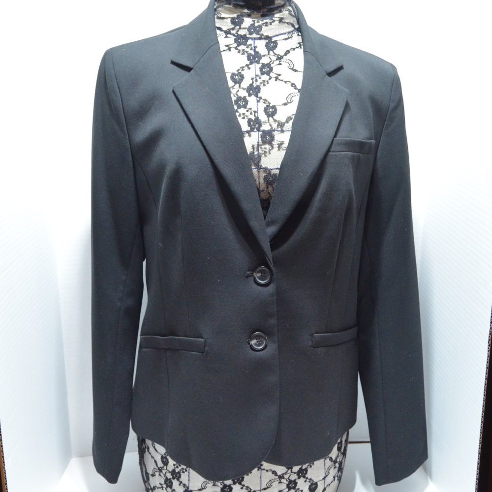 Jones New York Collection Black Olivia Jacket Womens 8 Mix and Match 2 Button